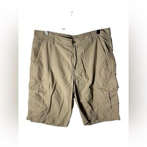 Bass Men’s Cargo Hiking Shorts Khaki Nylon Size 33x10